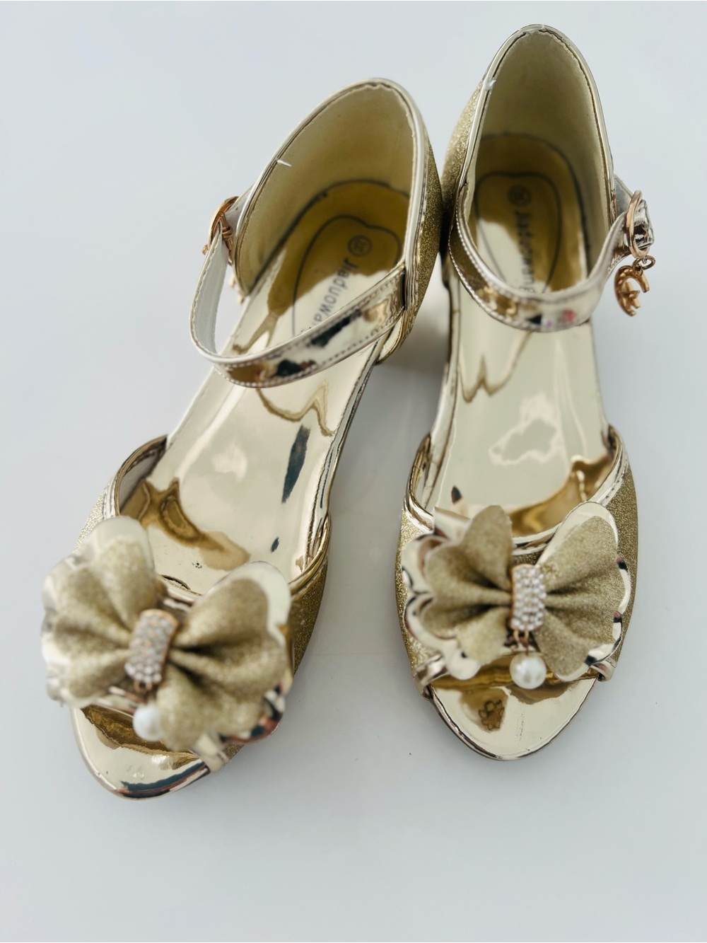 Girls Gold Dress Sandals with Decorative Bow and Pearl Charm